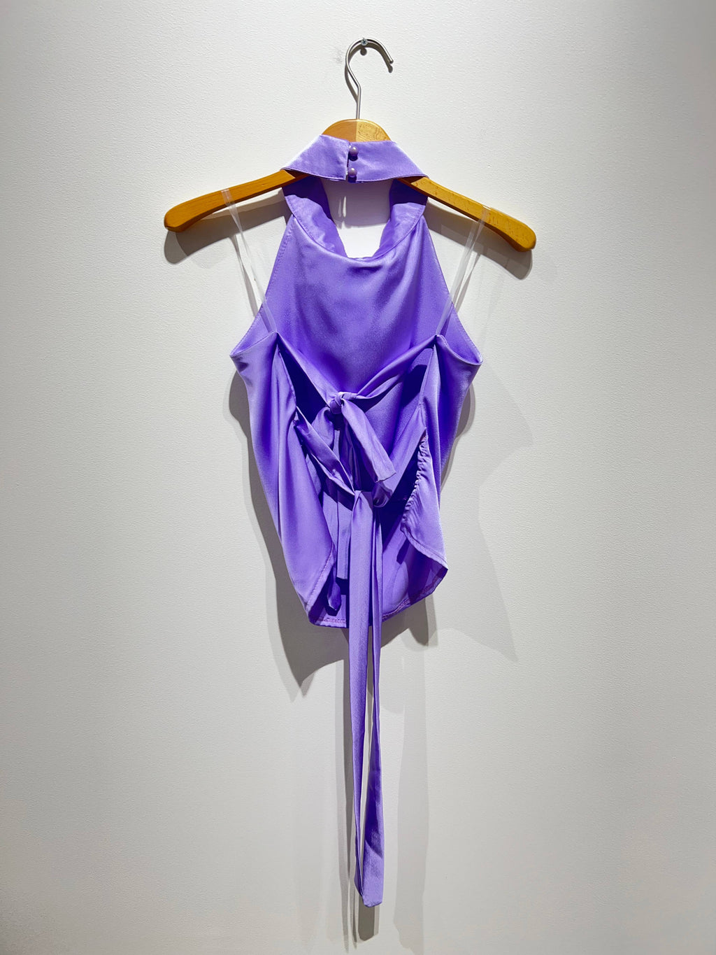 6092 - Satintopp med rosett att knyta bak, öppen rygg