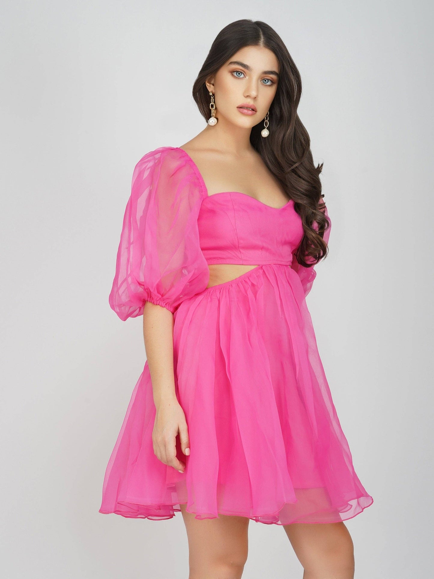 Katja Ljusrosa Puffärmad Klänning