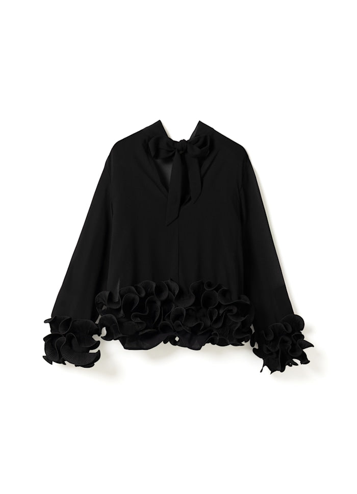 Latanietta Blus