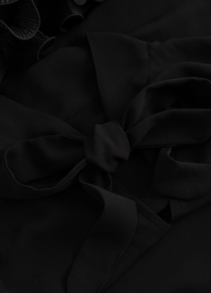 Latanietta Blus