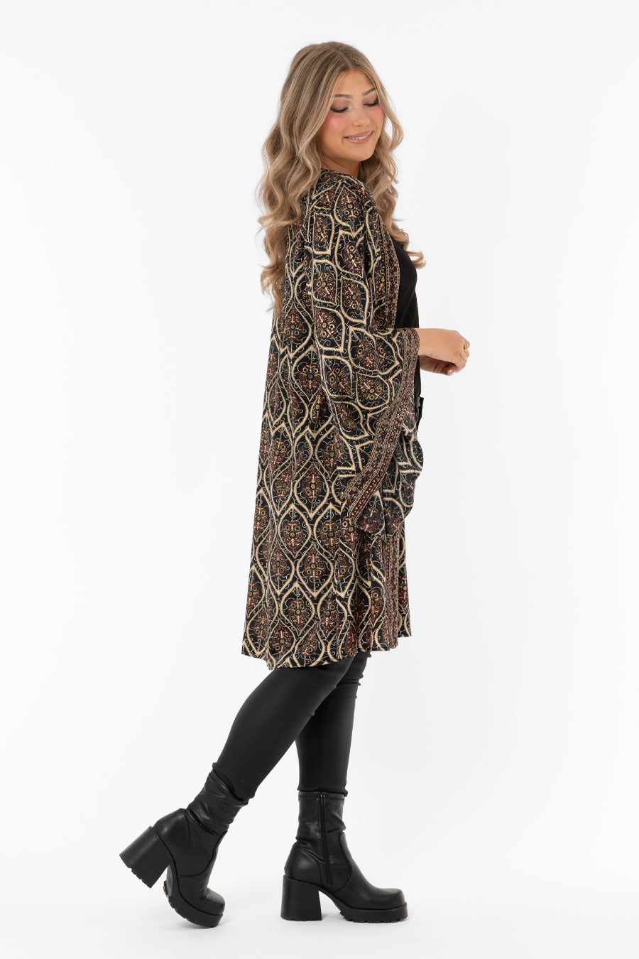 Leiya Kaftan Black_Burgundy_Gold