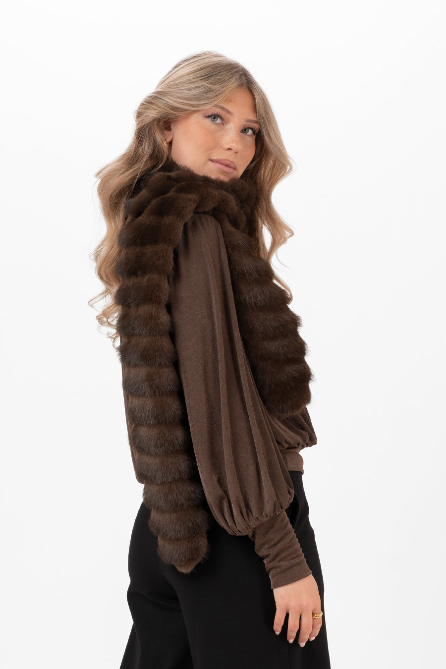 Minerva Muffler Scarf