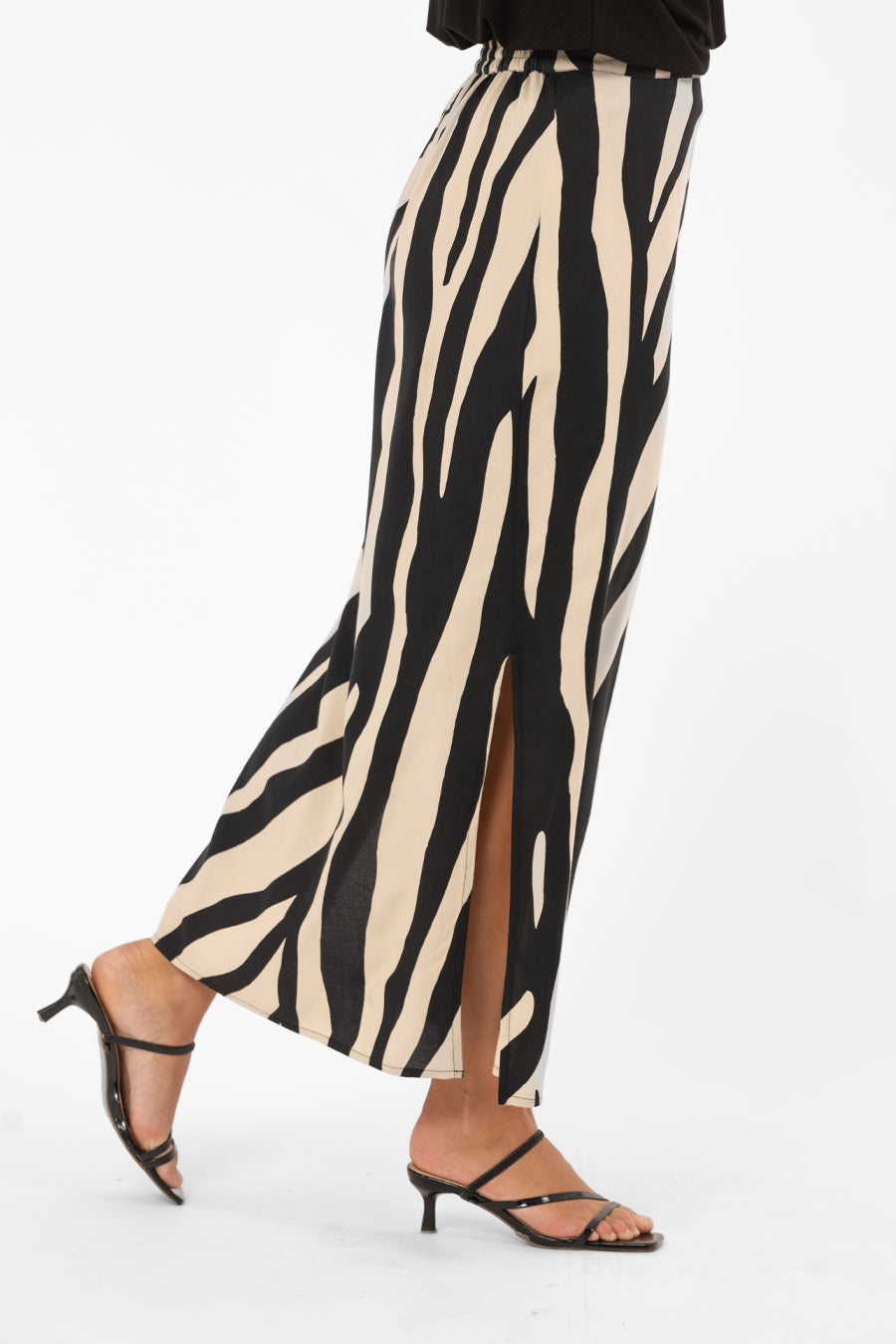 Tatum Skirt Desert Sand/Black