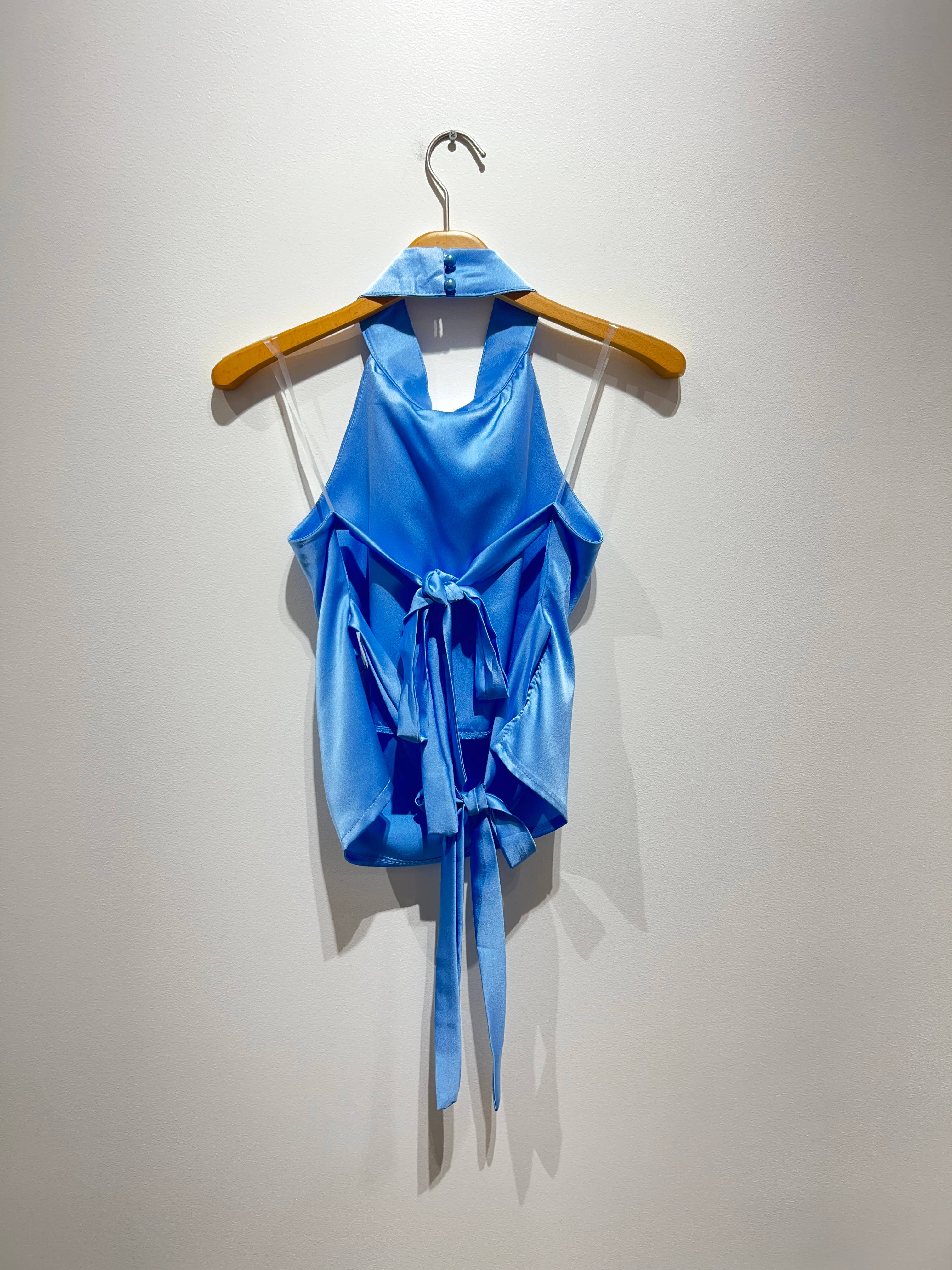 6092 - Satintopp med rosett att knyta bak, öppen rygg