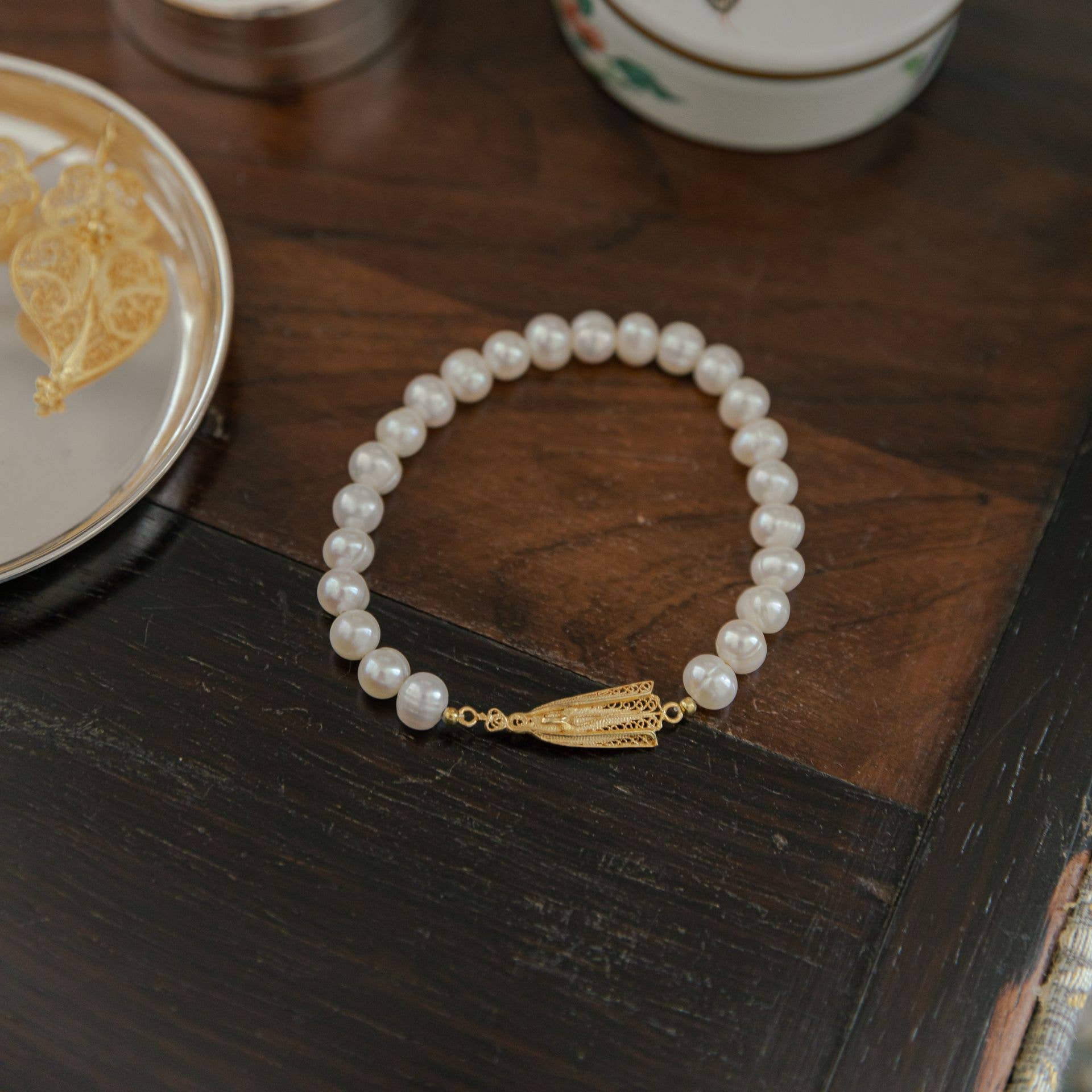 Armband Vår Fru av Fátima i guldpläterat silver och pärlor